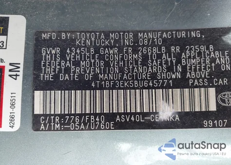 2011 Toyota Camry Le z USA, uszkodzony, nr VIN 4T1BF3EK5BU645771